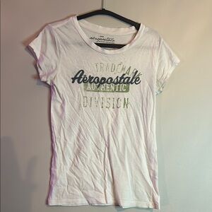 Aeropostale Cream Graphic Tee